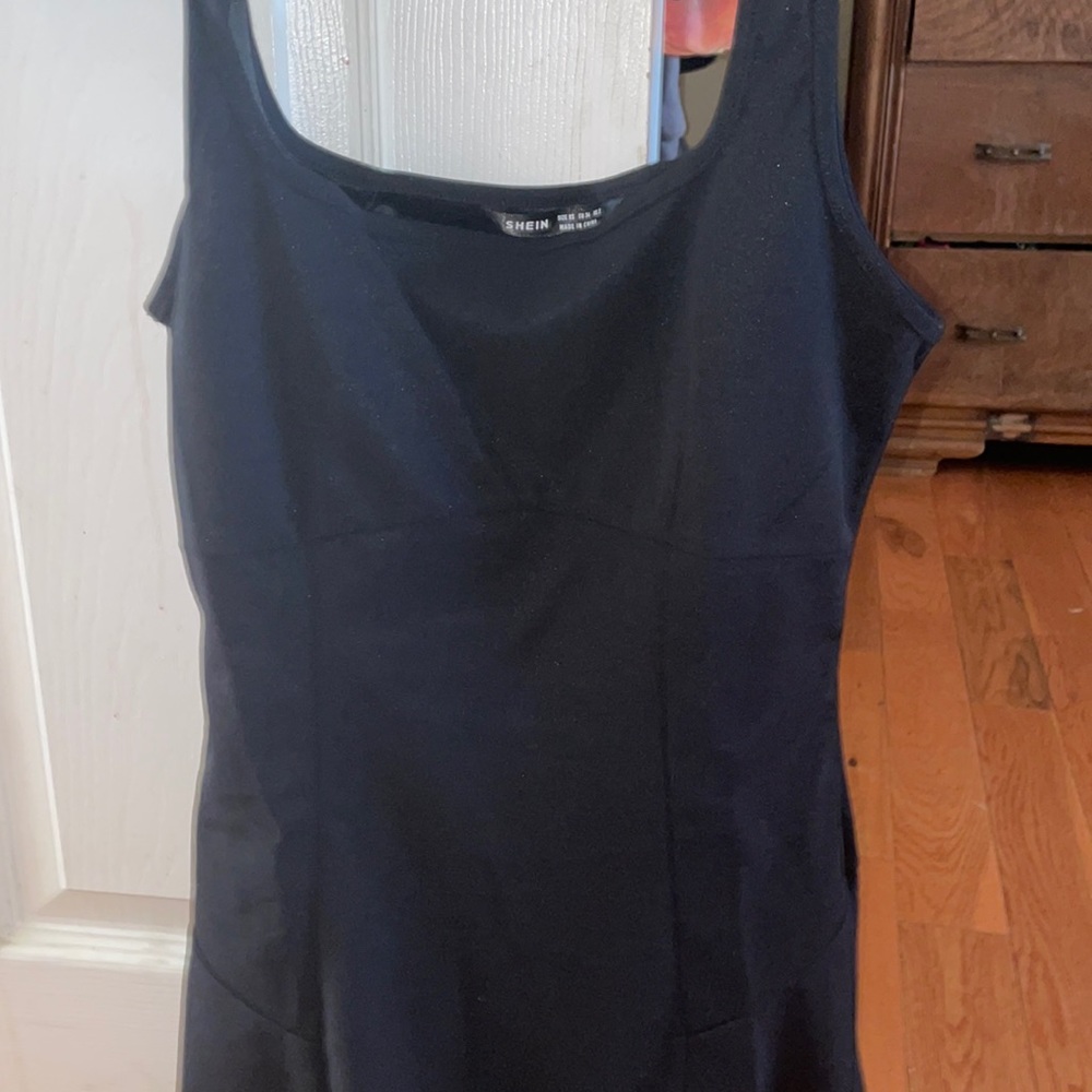 Regular black dress SHEIN